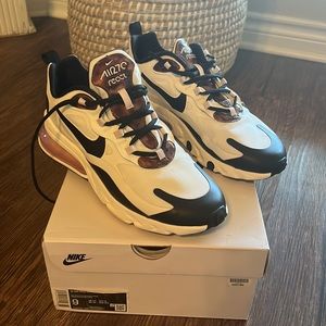 Nike Air Max 270 React “Tortoise Shell” sz 9 like new only wear is on soles!